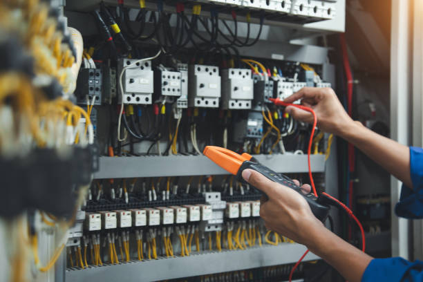 Best Affordable Emergency Electrician  in Bellevue, WA